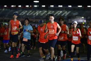BIB: 2659, 26701, 28306, 26988, 22038, 
                            <button type="button" onclick="openModal(10870697)" class="btn btn-primary btn-sm float-right btn-popup" data-toggle="modal" data-target=".modal-high-quality">
                        <i class="fas fa-shopping-cart"></i> Add to Cart
                    </button>
                                            <button type="button" onclick="isThisMe(10870697, true)" class="btn btn-success btn-sm float-right btn-popup btn-isme hidden" data-toggle="tooltip" data-placement="bottom" title="นี่คือรูปของคุณใช่ไหม คลิกที่นี่เพื่อเอาเข้าอัลบั้ม">
                        <i class="fas fa-plus"></i> Add to album
                    </button>
                    <button type="button" onclick="isThisMe(10870697, false)" class="btn btn-warning btn-sm float-right btn-popup btn-isnotme hidden">
                        <i class="fas fa-ban"></i> Remove from album
                    </button>